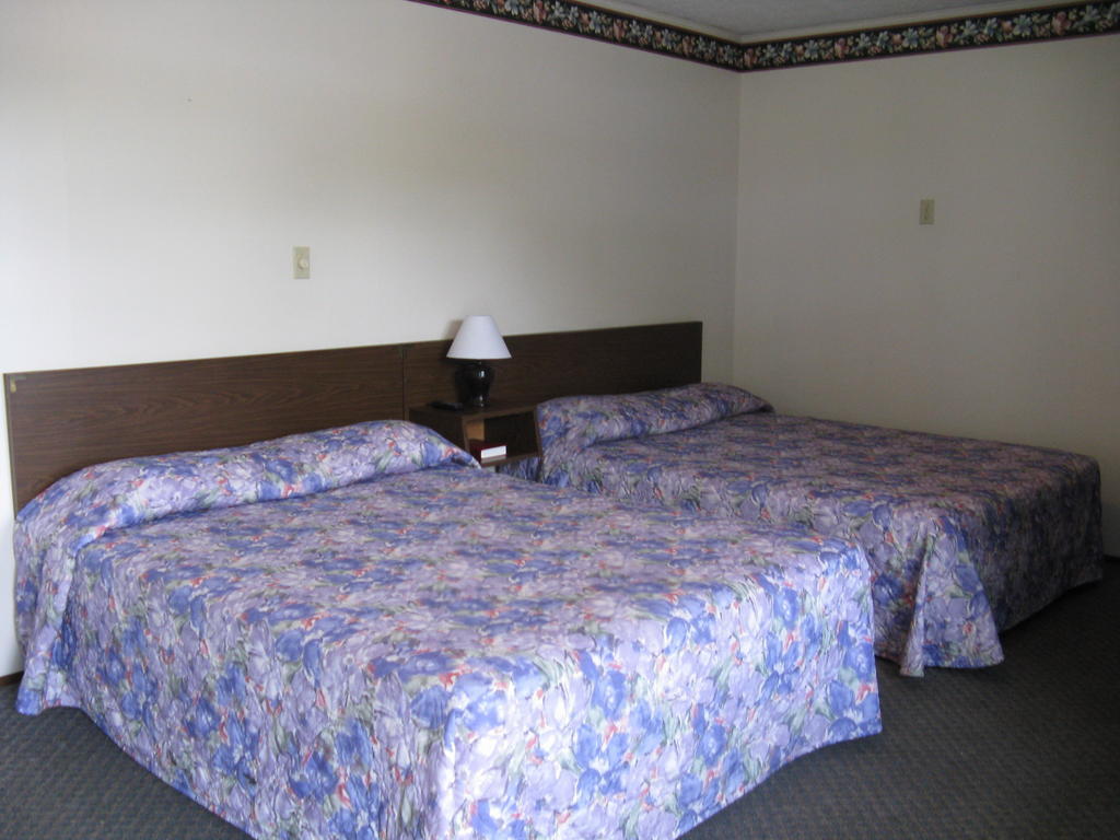 Clarketon Motel - Maggie Valley Habitación foto